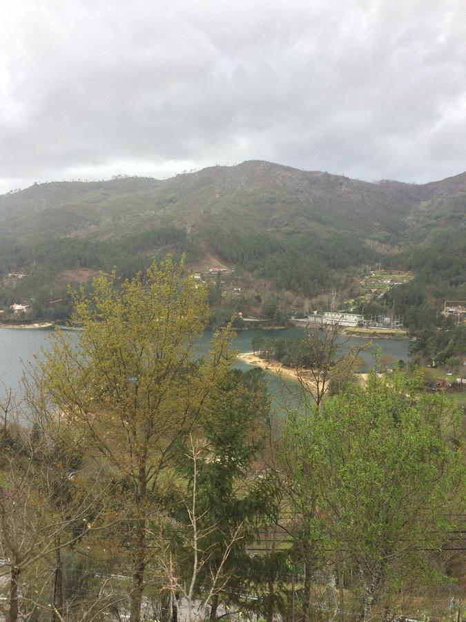 Vale De Azereiros Apartamentos Geres Luaran gambar